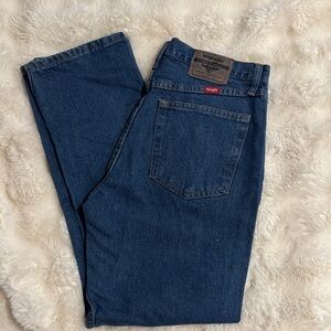 Wrangler Men's Dark Blue Relaxed Jeans